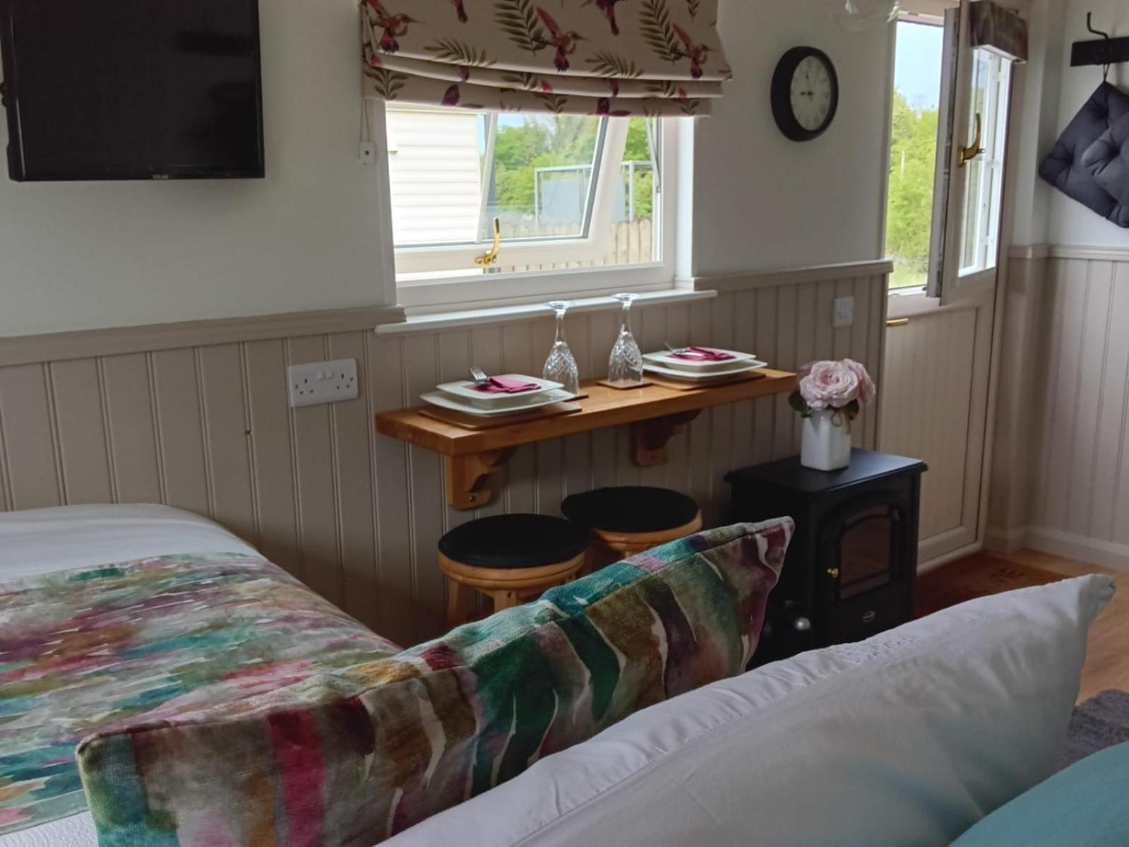 Shepherd Hut Bird Enniskillen, Fermanagh المظهر الخارجي الصورة
